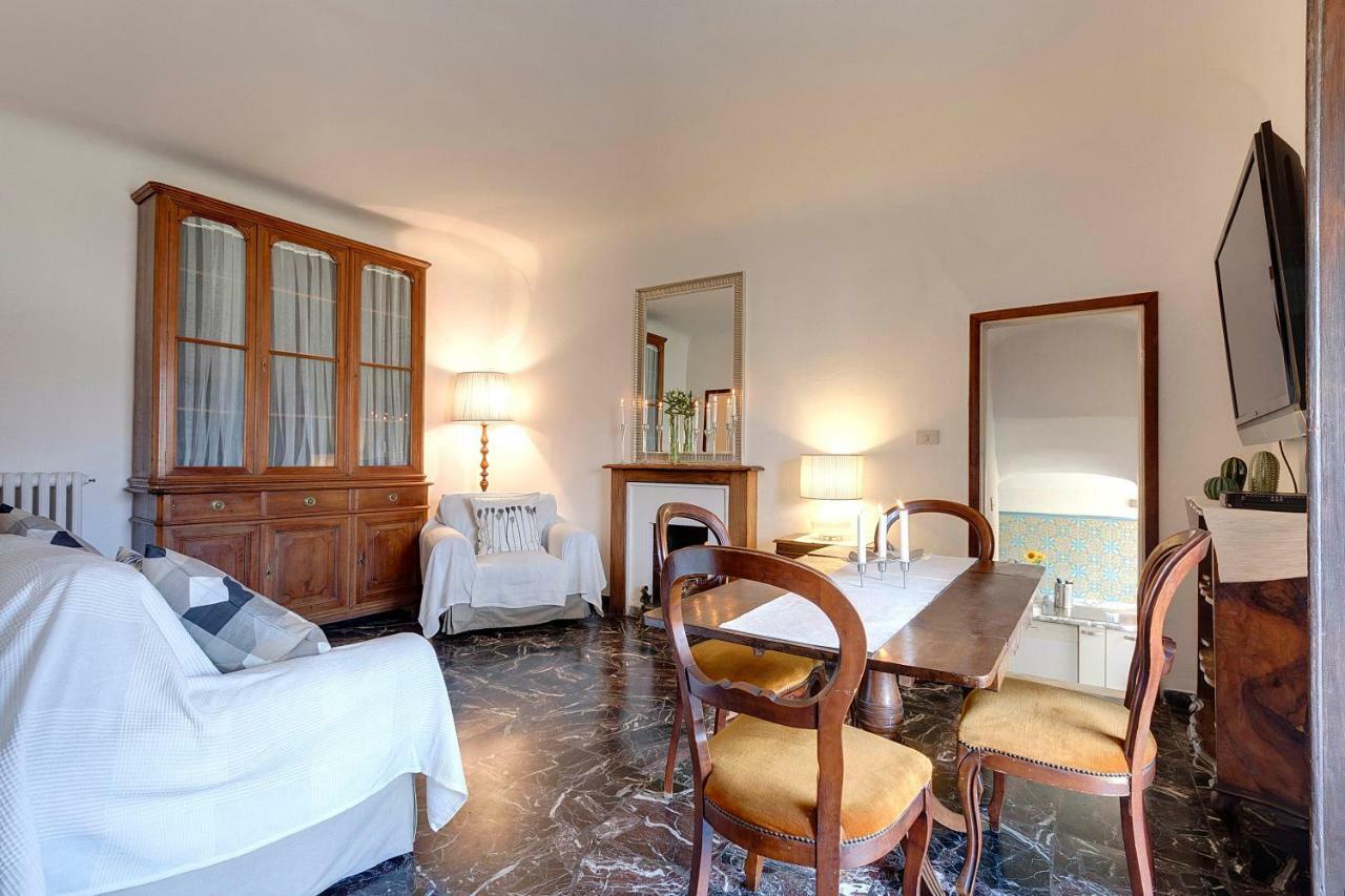 Historical Apartment Spectacular Arno View With Balcony From 12 Th Century. フィレンツェ エクステリア 写真