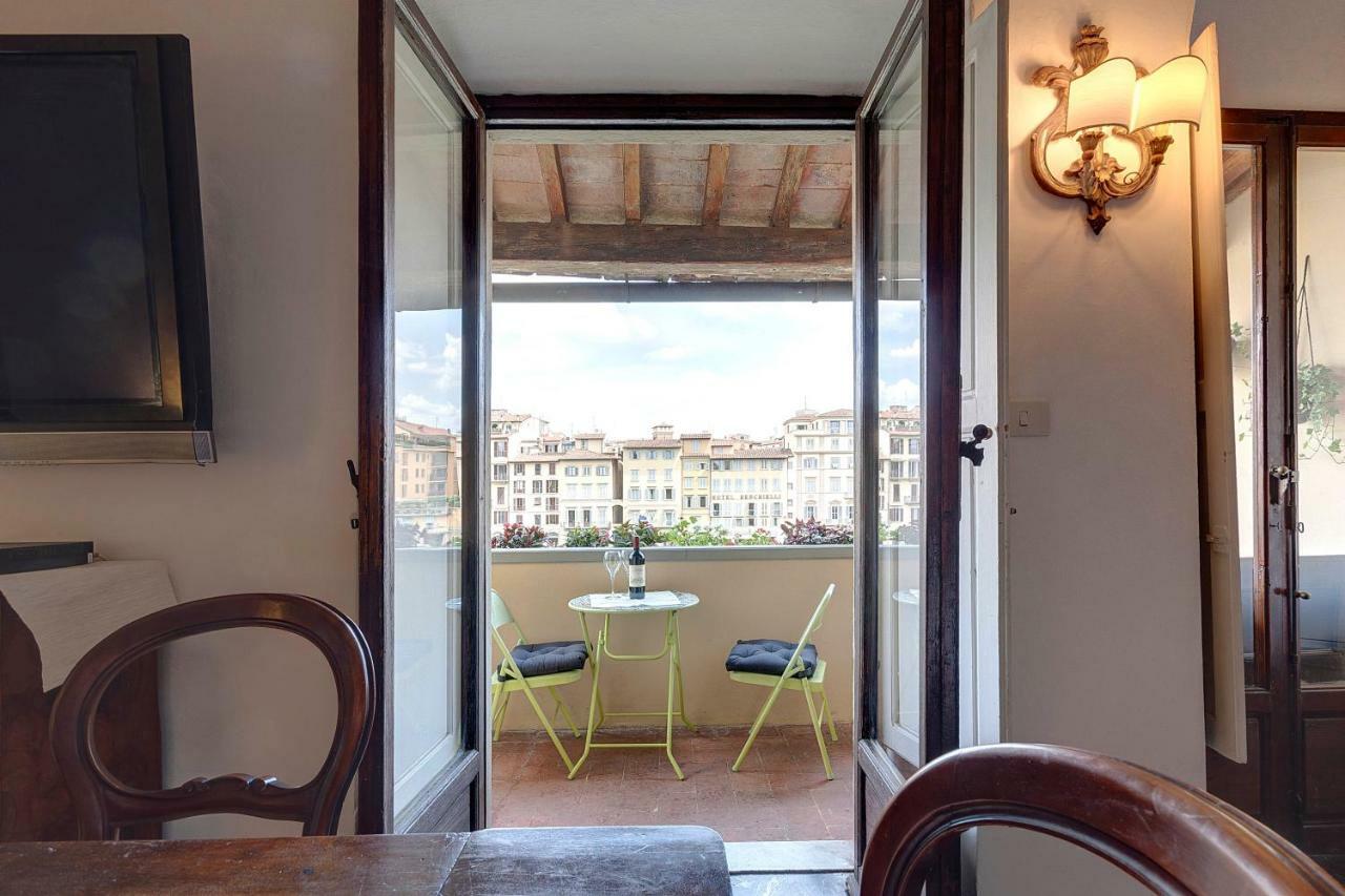 Historical Apartment Spectacular Arno View With Balcony From 12 Th Century. フィレンツェ エクステリア 写真