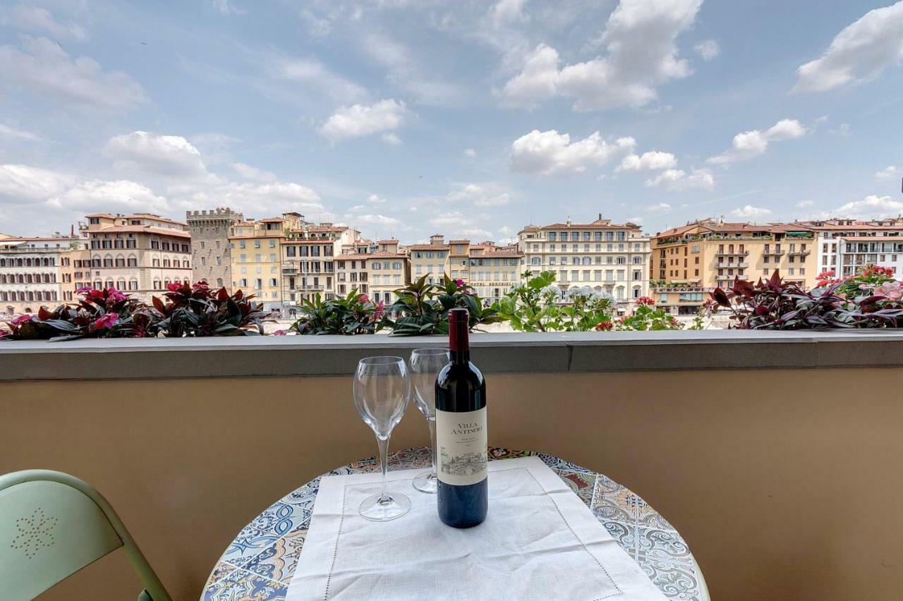 Historical Apartment Spectacular Arno View With Balcony From 12 Th Century. フィレンツェ エクステリア 写真