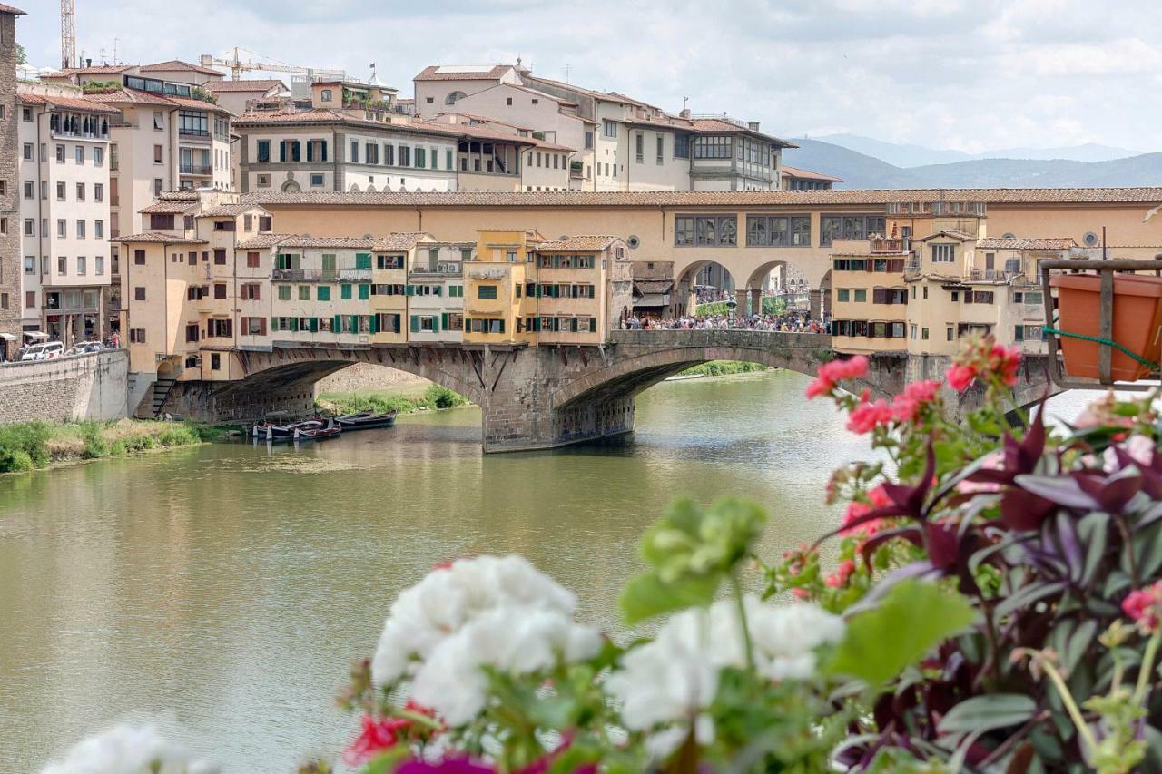 Historical Apartment Spectacular Arno View With Balcony From 12 Th Century. フィレンツェ エクステリア 写真